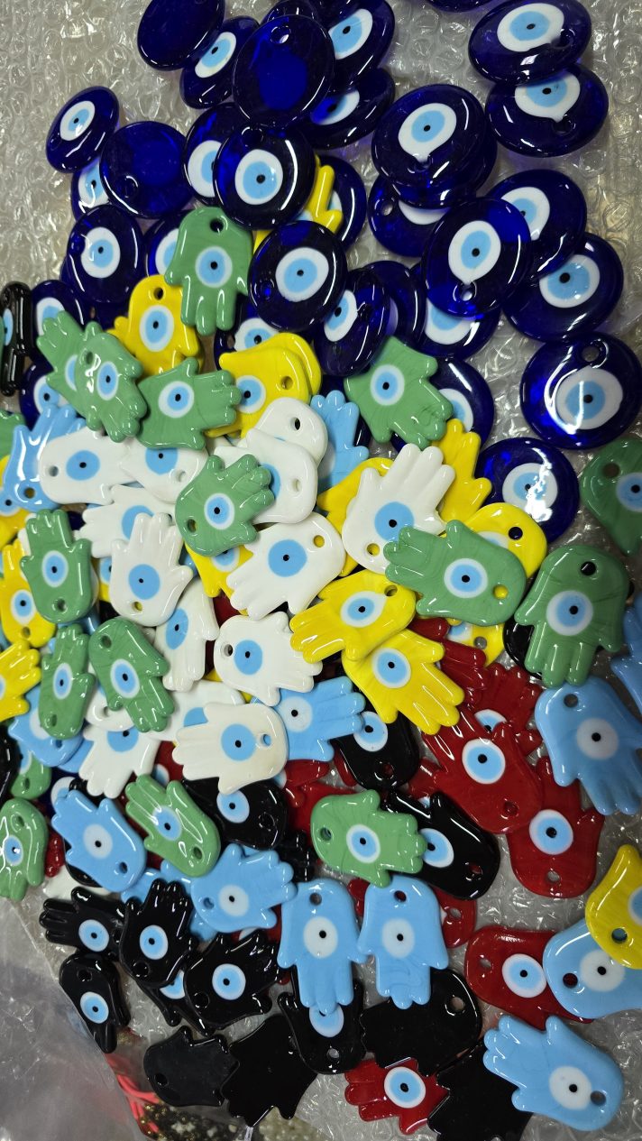 OJOS TURCOS