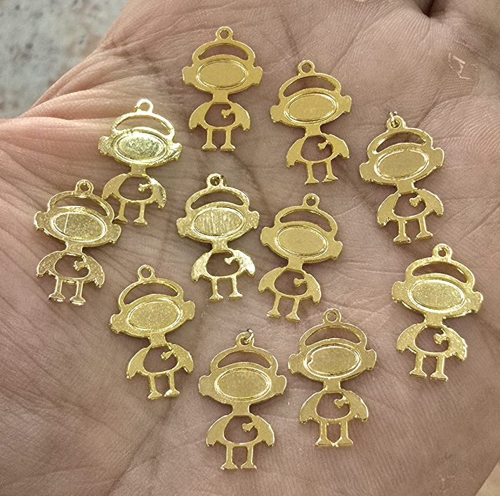 Dijes Bañados en oro 18k
