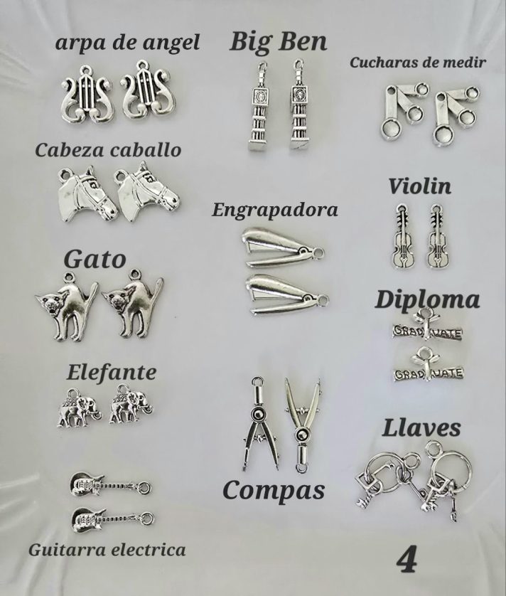 Dijes plateados bañados en níquel ( Caja 4 )